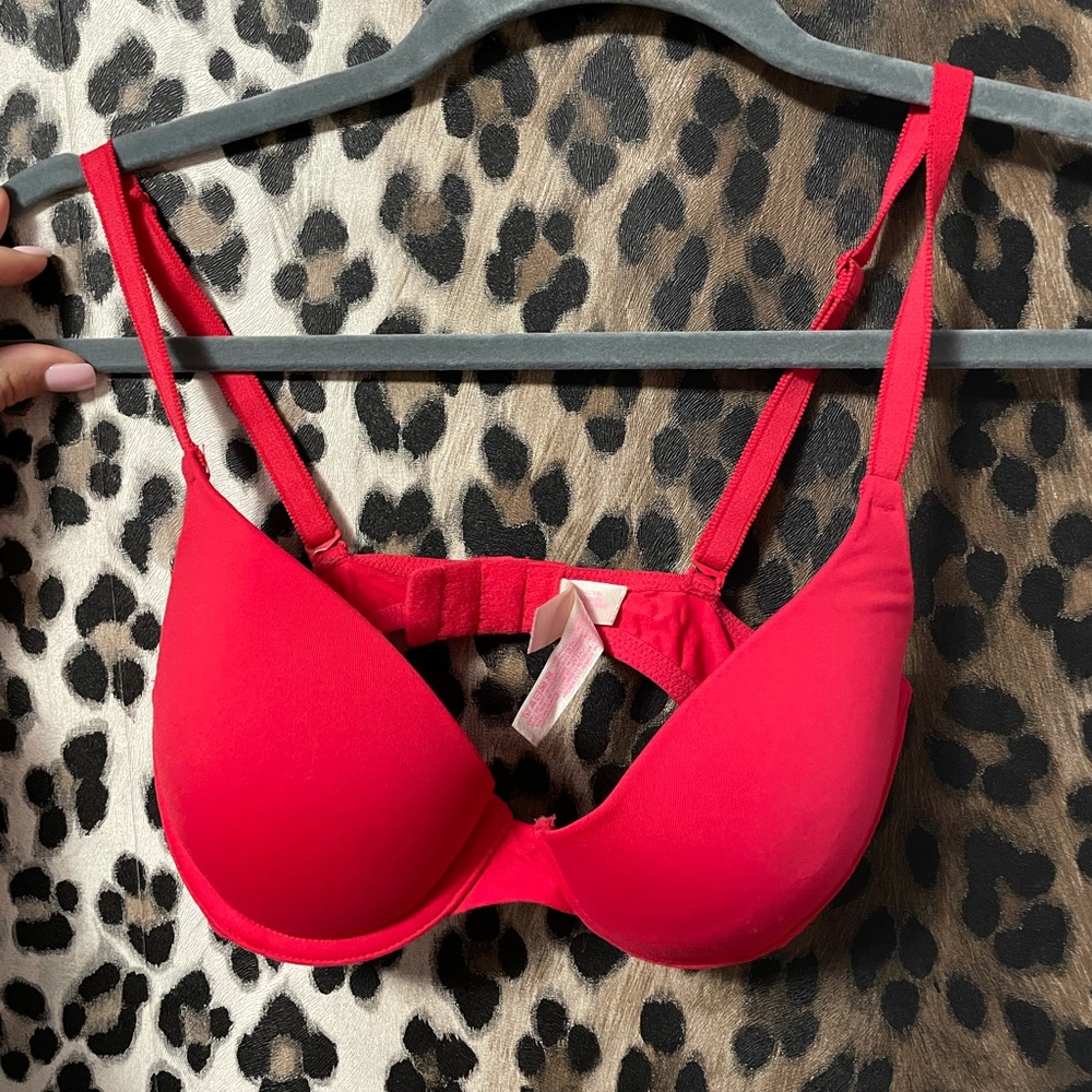 Red wear everywhere push-up bra from Victoria’s Secret PINK!
